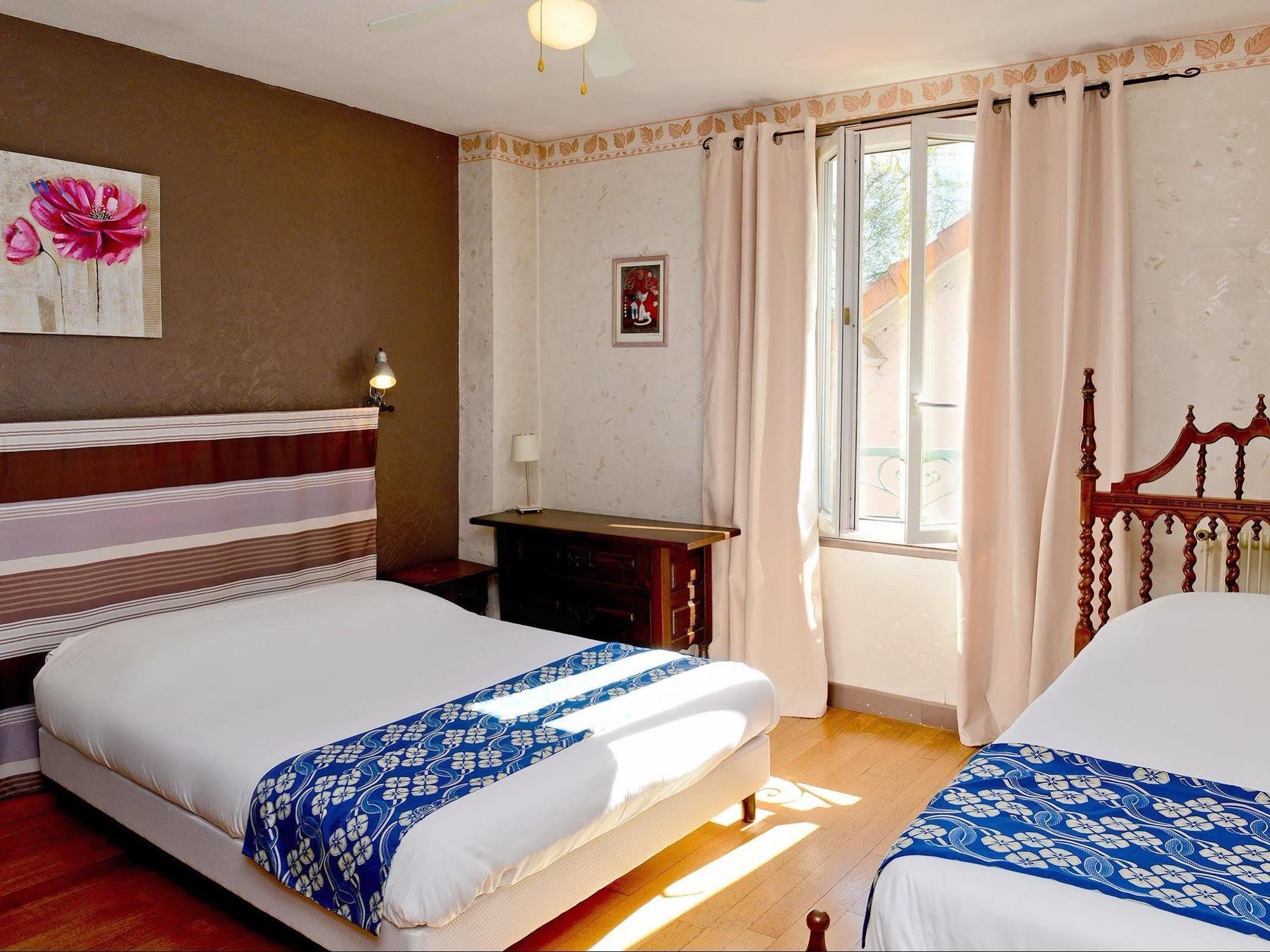 Logis Hostellerie Du Neez Gan Exterior foto